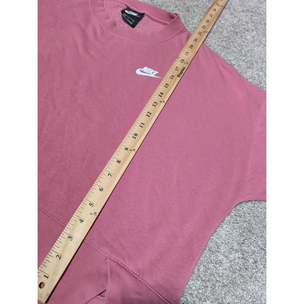 Nike Sweatshirt Women Small Pink Sportswear Essential Fleece Crewneck Oversized